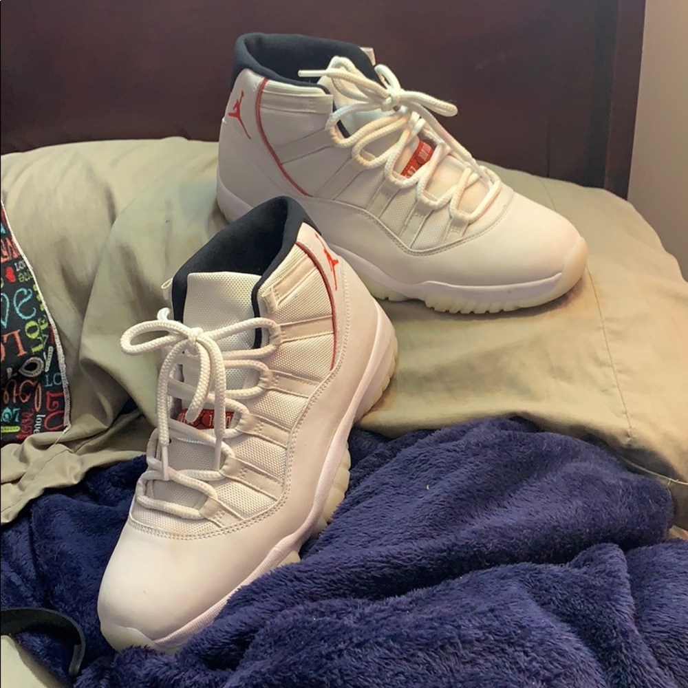Jordan 11s
